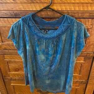 Lucky Brand blue green top with crochet neck